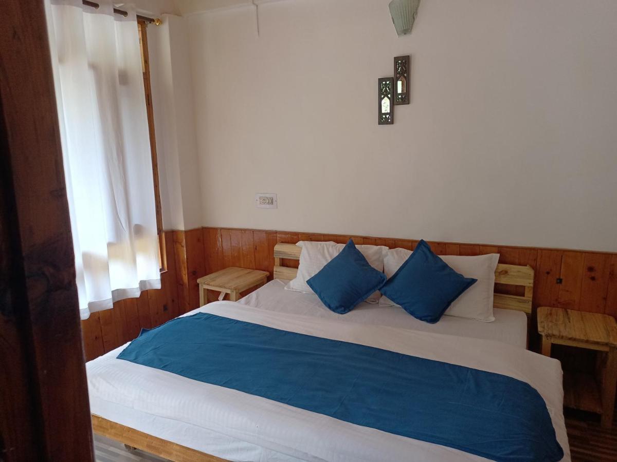 Jibhi Highness River Side Hotel Exterior photo