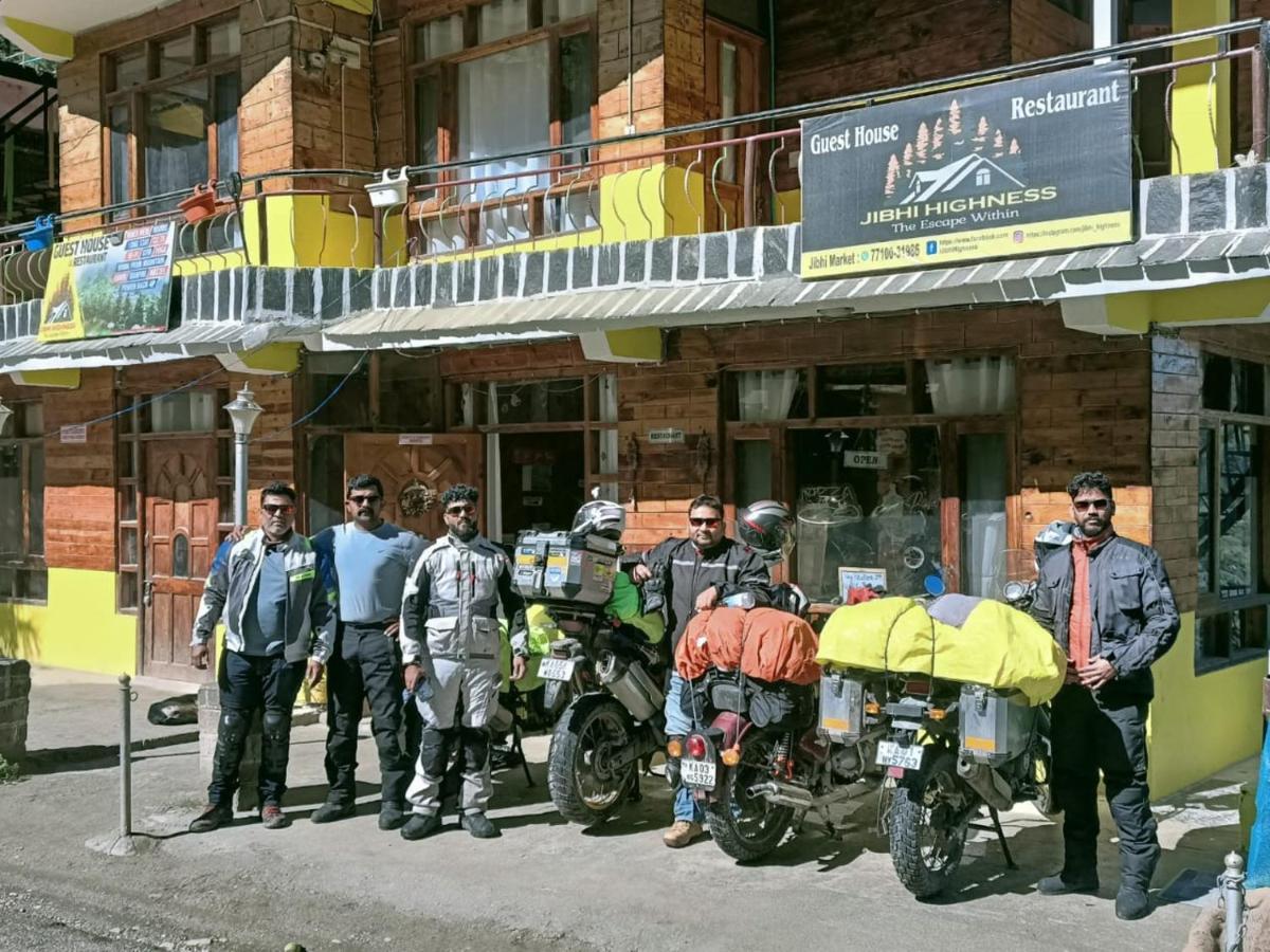 Jibhi Highness River Side Hotel Exterior photo